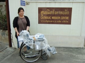 届けた車いす 届けた車いす